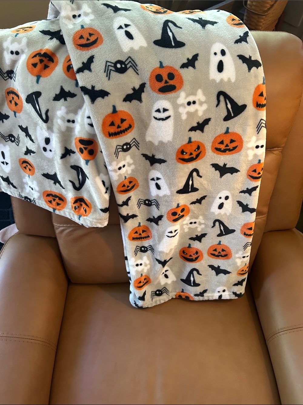 Kids Halloween Costume Blanket Hoodie - Orange & White Pumpkin Ghost Design